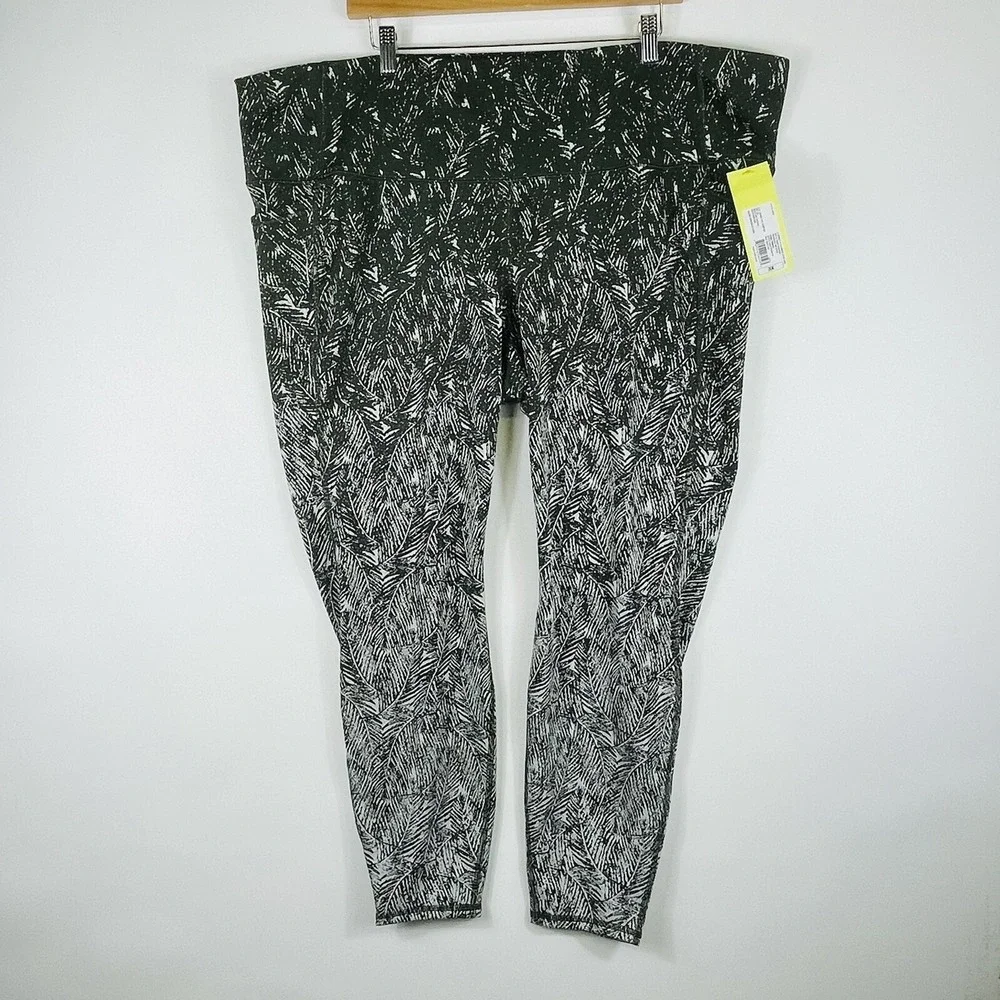 NEW All In Motion Leggings Women 3X Green White Leaf Wicking UPF 50 Active Pants